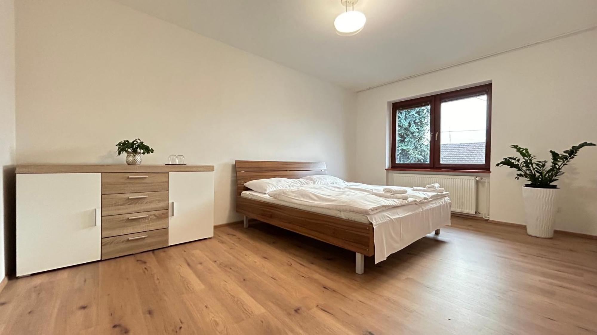Apartman Pod Zamkem Slavkov u Brna Exteriör bild